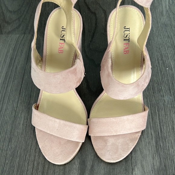 EUC Light Pink Suede Block Heels - Picture 4 of 5